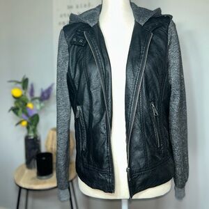 Ci Sono by Cavalini Black Quilted Hooded Zip Jacket Collared Women’s Size Large